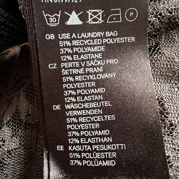 H&M Conscious Grey Sheer Top Short Sleeve Grunge Goth Fall Lace Indie Boho - Picture 6 of 7